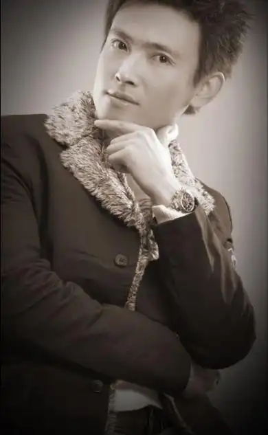 安东阳 (aidy),男歌手.