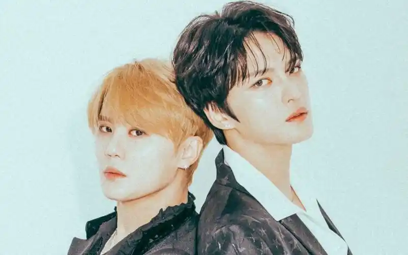 双j合体!金在中 & 金俊秀《六等星》220330 高清舞台