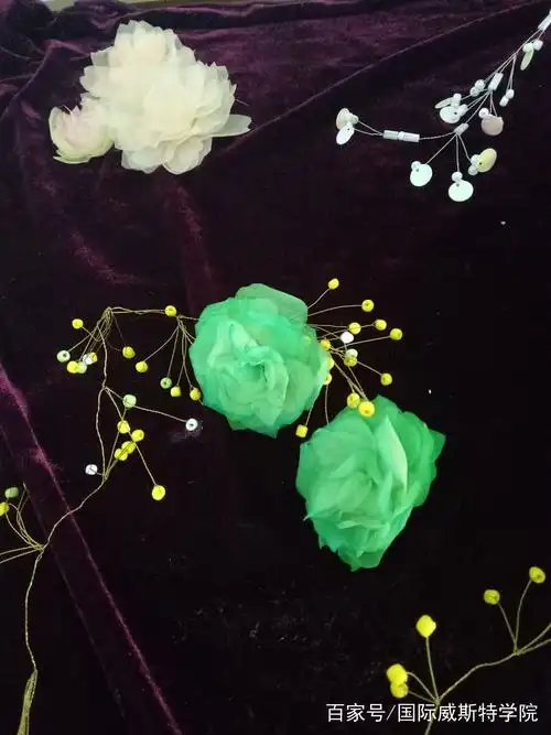 手工烫花工艺,精美绝伦,学妹直呼:简直不要太好看!