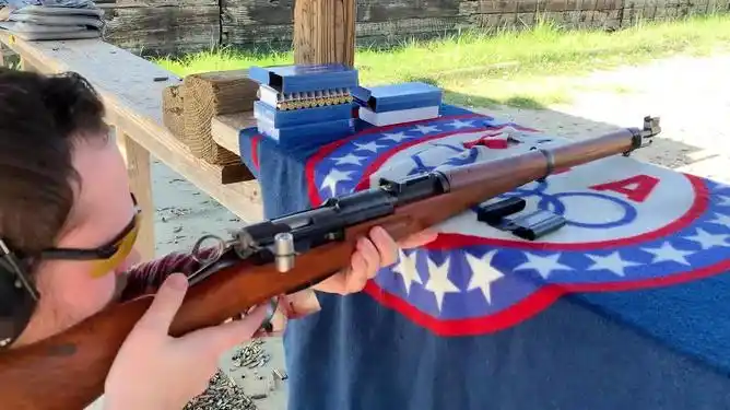 二战射速最快的栓动步枪之一瑞士k31连98k也得靠后站