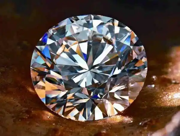 可以与钻石"比美"的莫桑石