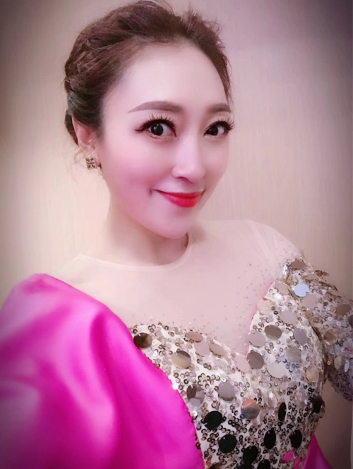 厦门电视台主持人孟阳