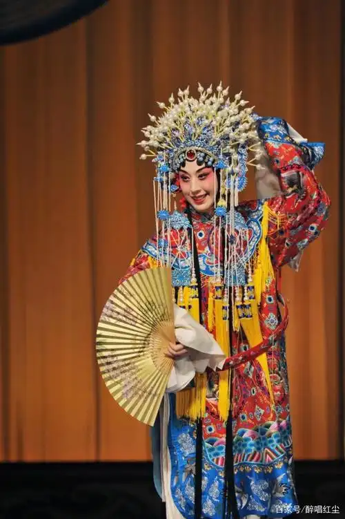 浅谈京剧《贵妃醉酒》