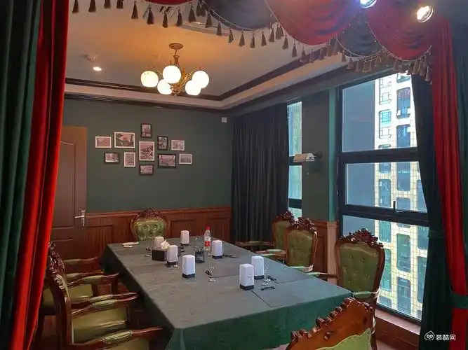 杭州400平米怪咖沉浸式剧本杀装修效果图