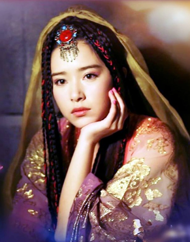 阚清子一个来自满族的美女明星演技也是让所有人认可