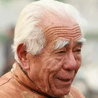 白发苍苍老人头像 头发白发苍苍的老人头像_微信头像图片大全