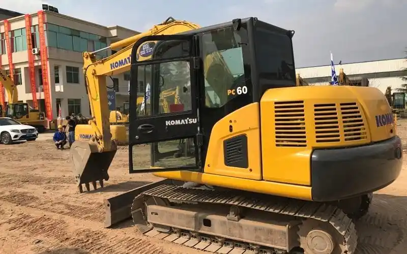 小松挖掘机pc60-8b_2012年出厂5500小时