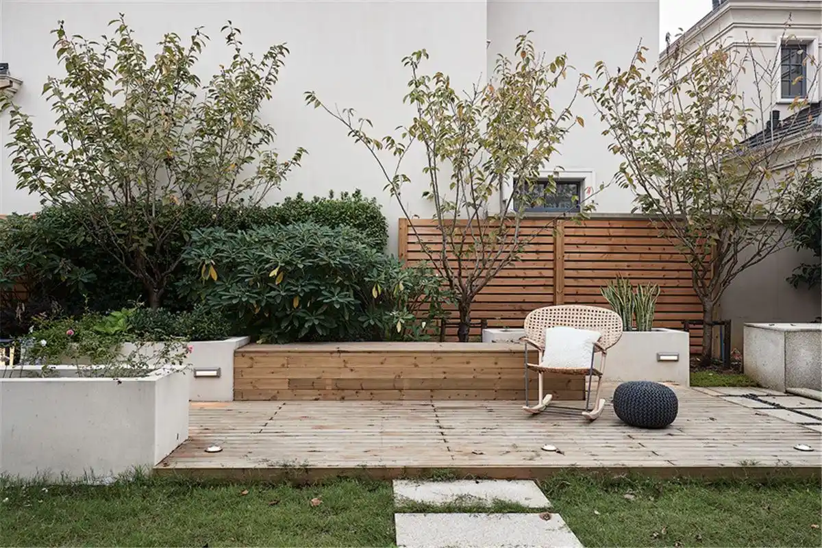 庭院设计美式轻奢别墅装修花园庭院效果图美式轻奢别墅装修花园庭院