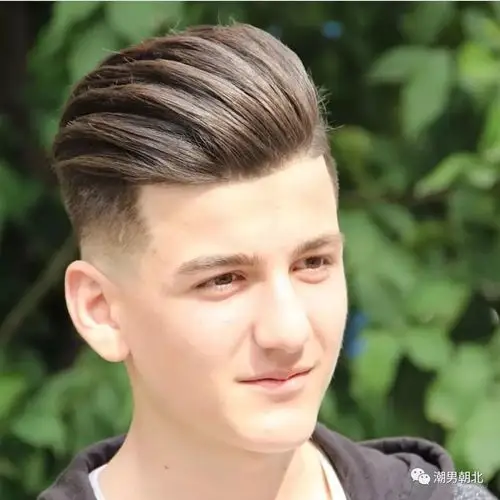 第4款:大背头发型