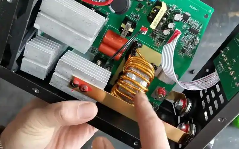 60块钱买的电焊机拆解!大家看看内部做工怎么样