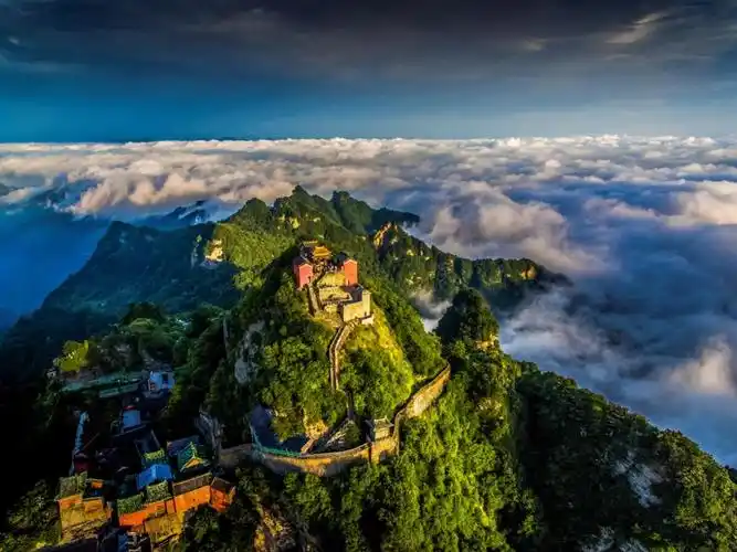 武当山风景区8月30日恢复开放