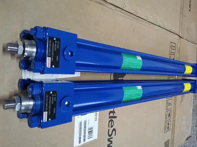 rexroth力士乐拉杆液压油缸rexroth双杆液压缸 :cgt3 cg70 cg210