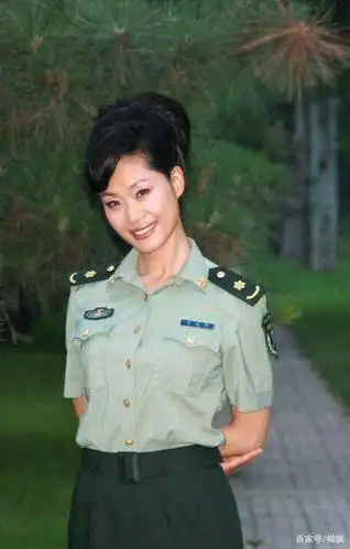 央视红人尹相杰:两次入狱,小20岁女友离开,落魄后于文华相助