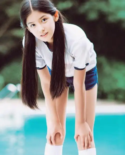 赵蕴卓会成为下一个国民女儿吗颜高腿长演技好