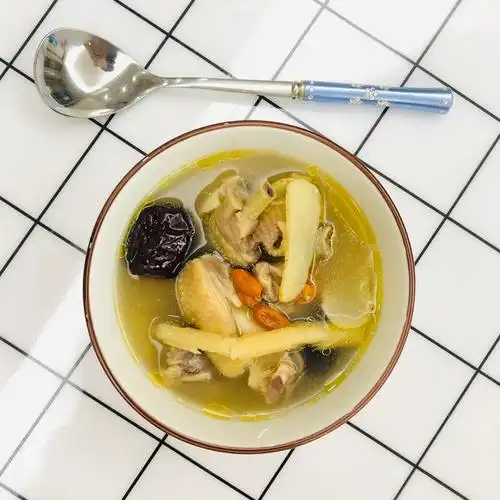 沙参玉竹鸡汤