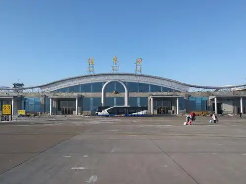 《厦门环岛路》 写美篇    元月3日,我们从佳木斯东郊机场出发,沈阳