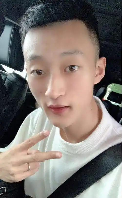 祁天道快手户外一哥涉嫌诈骗700多万祁天道涉嫌诈骗700多万庭审现场