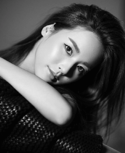 p>吴佳尼,1983年2月22日出生,毕业于 a target="_blank" href="/item