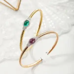 手镯宝石钻石图片