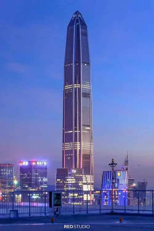 建筑摄影深圳平安金融中心