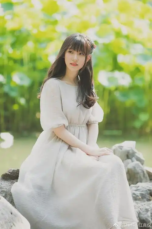 江真仪 zhenyi jiang的图片