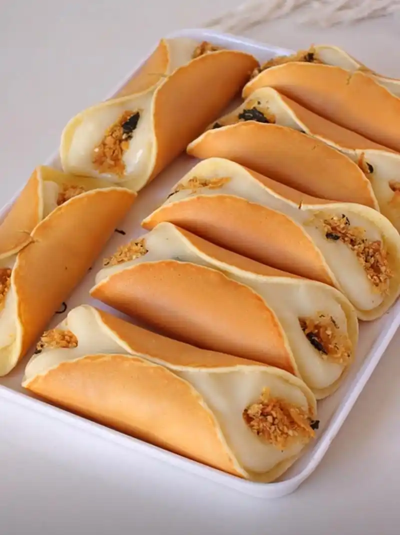 成都火了30年的街头小吃,肉松麻薯蛋烘糕,软糯拉丝