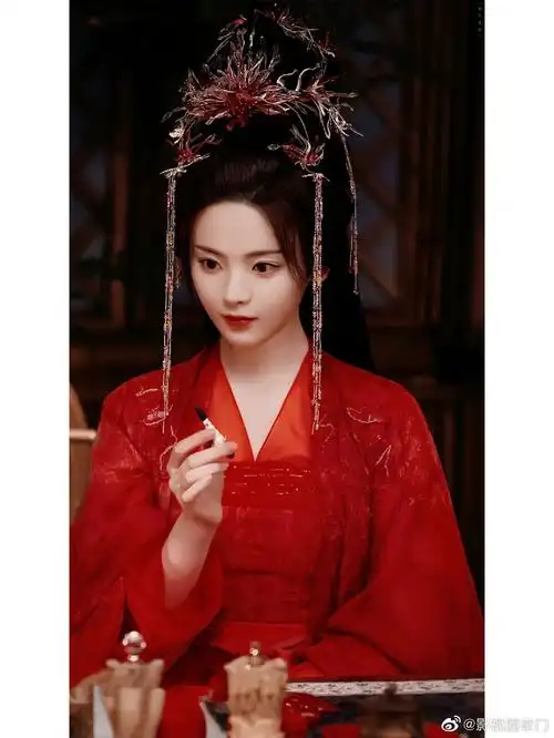 女明星在电视剧中的大婚造型哪一套最好看