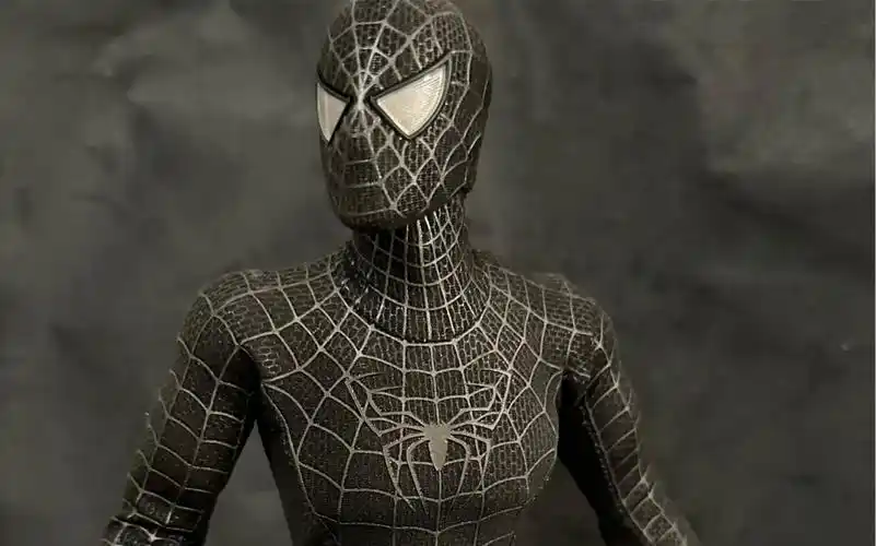 蜘蛛侠托比马奎尔版初代蜘蛛侠hottotsht毒液战衣黑蜘蛛是否值得入手