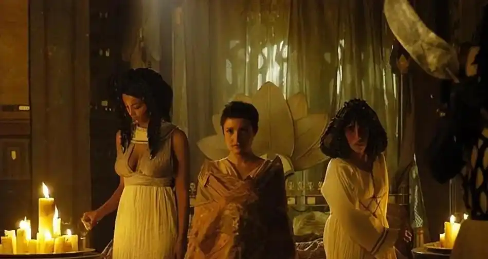 一部关于罗马历史的经典美剧,真实讲述当时的故事线,令人回味