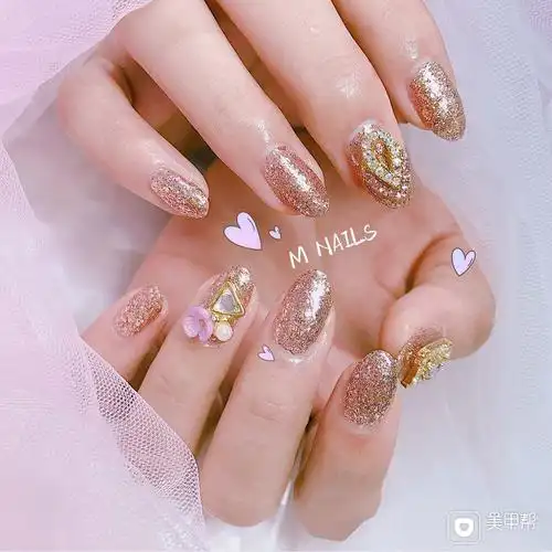 圆形简约银色金色钻金属饰品铂金美甲图片