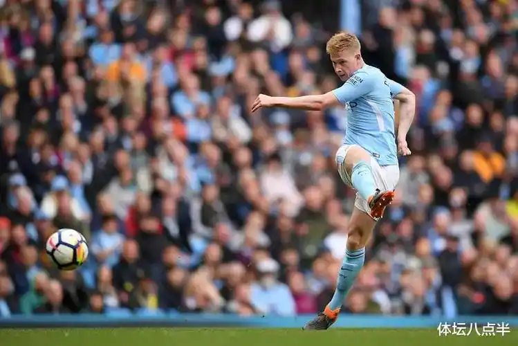曼城历史最佳阵容出炉!德布劳内领衔 斯特林入选!有异议吗?