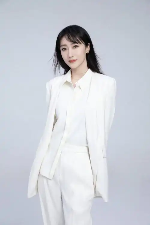 安冬作为优秀的青年演员,出演过不少脍炙人口的影视作品,先后在电视剧