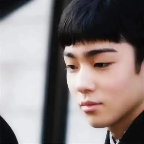 日本15岁歌舞伎小王子丹凤眼清冷魅惑颜值惊人