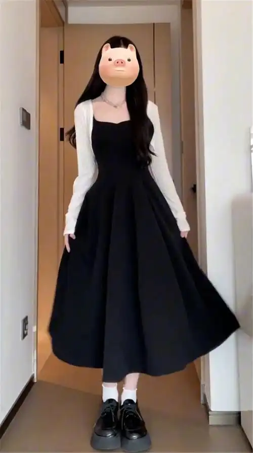 黑色吊带连衣裙子女夏季2024新款小个子穿搭茶歇法式气质长裙套装