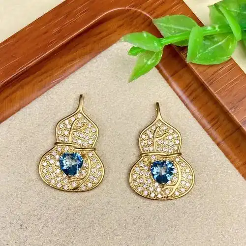 天然瑞士蓝托帕石心形吊坠s925银豪华镶嵌大气百搭女款项饰厂批发-阿