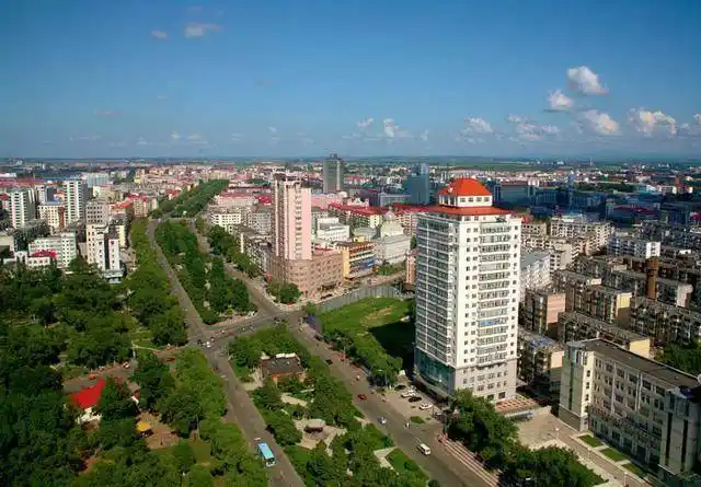 关重镇——同江同江市位于我国东北两大名川松花江与黑龙江交汇处南岸