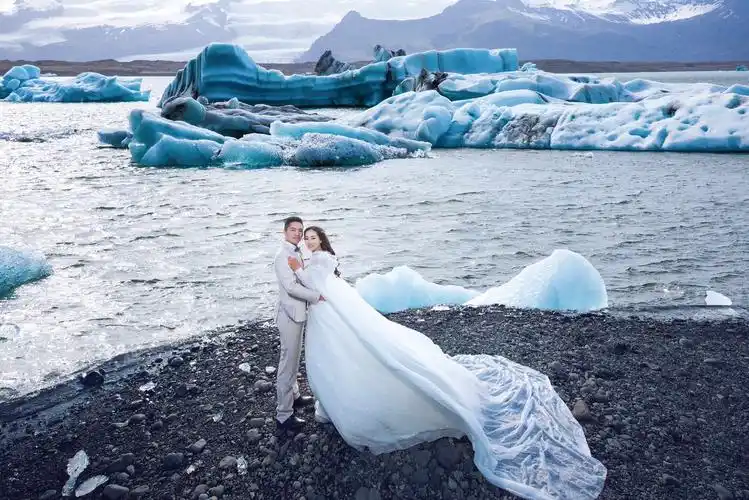 冰雪奇缘- 冰岛婚纱照2