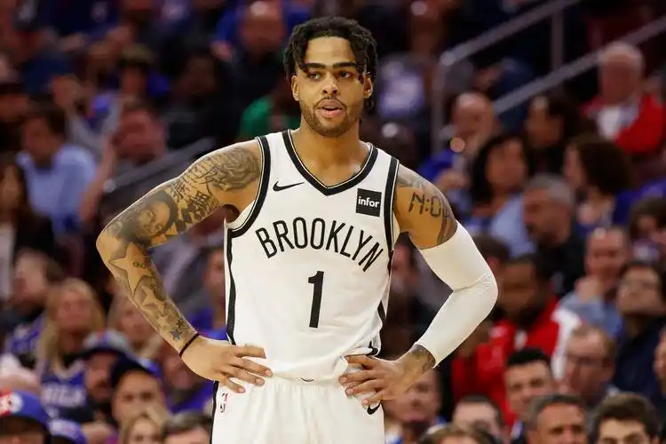 带刀侍卫!刚刚,勇士传来拉塞尔消息,网友:库里能做回自己了