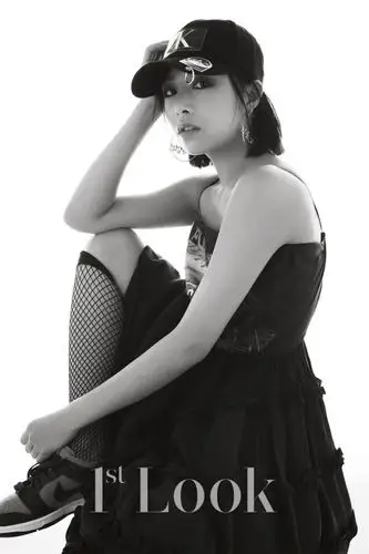 韩女团april最新写真曝光 可爱腮红脸又飒又酷