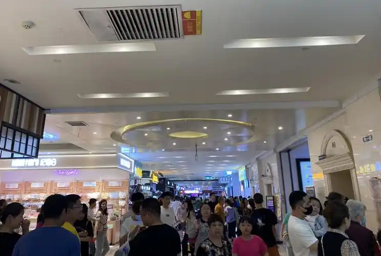 万家丽商圈超百万人流量上演购物热潮,再现顶级流量