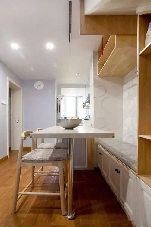 餐边柜卡座的设计美观实用舒适性同时兼具