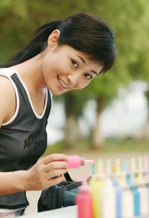 著名演员齐奎:娶中专初恋做妻子,当上爸爸后差点自杀