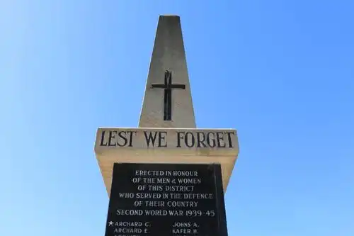 the nelson bay war memorial.