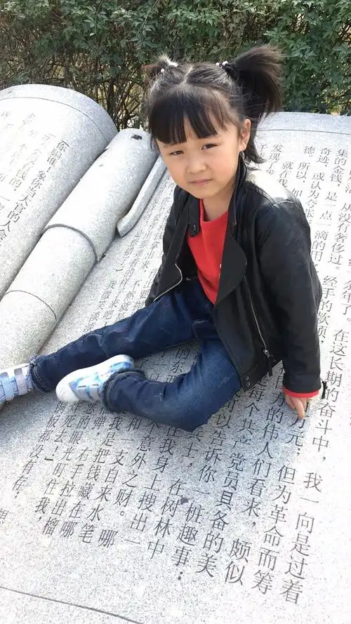 【心悦9795】306岁小小萱照片_【心悦9795】306岁小小萱相册大全