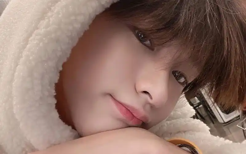 【onlyoneof丨nine丨郑煜缜】进来接收可可爱爱的奶