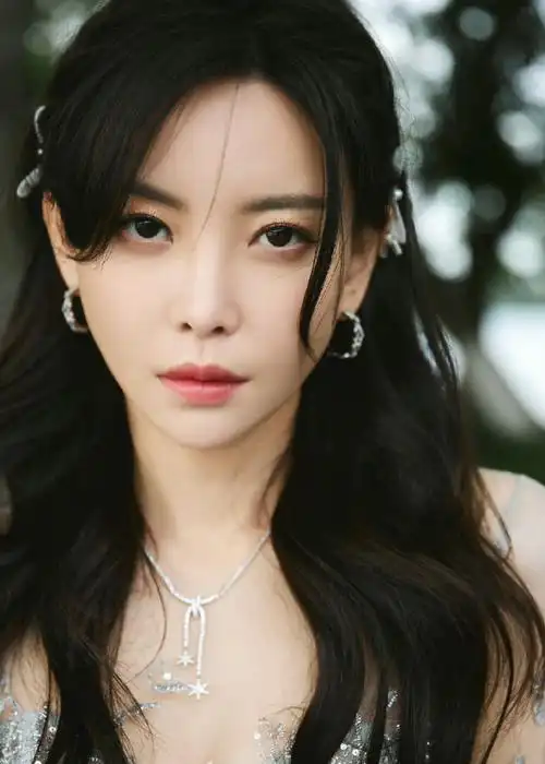 于文文刺绣薄纱裙##天赐的声音