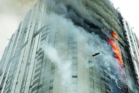 50层高楼发生大火