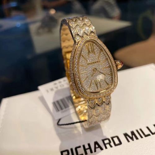 瑞士宝格丽手表新款serpenti seduttori鎏光蛇影满钻奢华女表