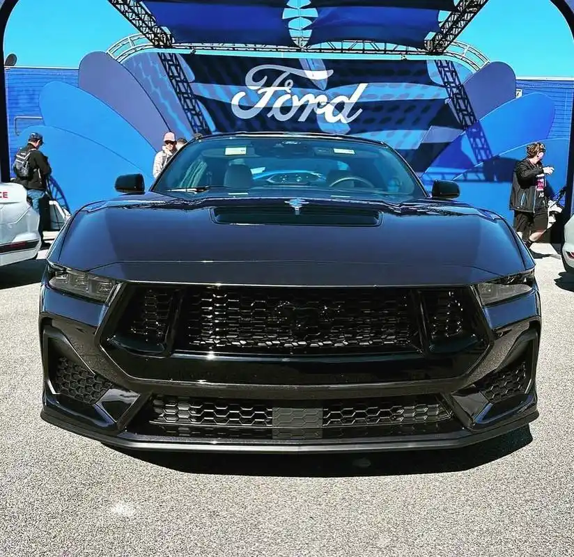 新一代"黑武士"野马gt亮相,肌肉感十足,5.0引擎 新灯组,霸气