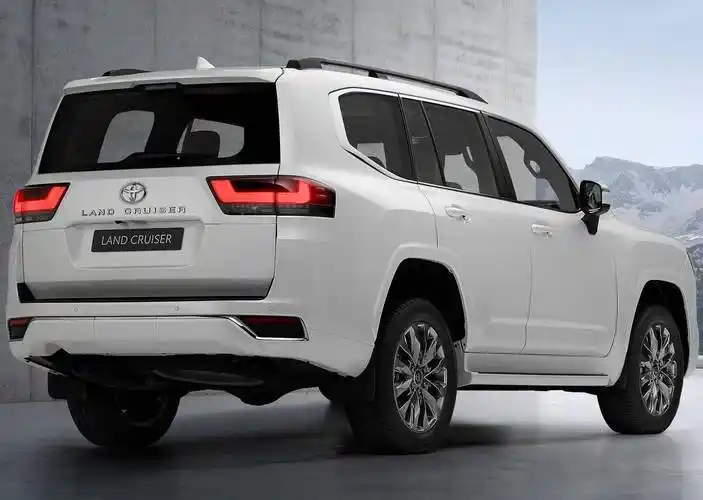 更精致的"硬汉",全新丰田兰德酷路泽正式发布